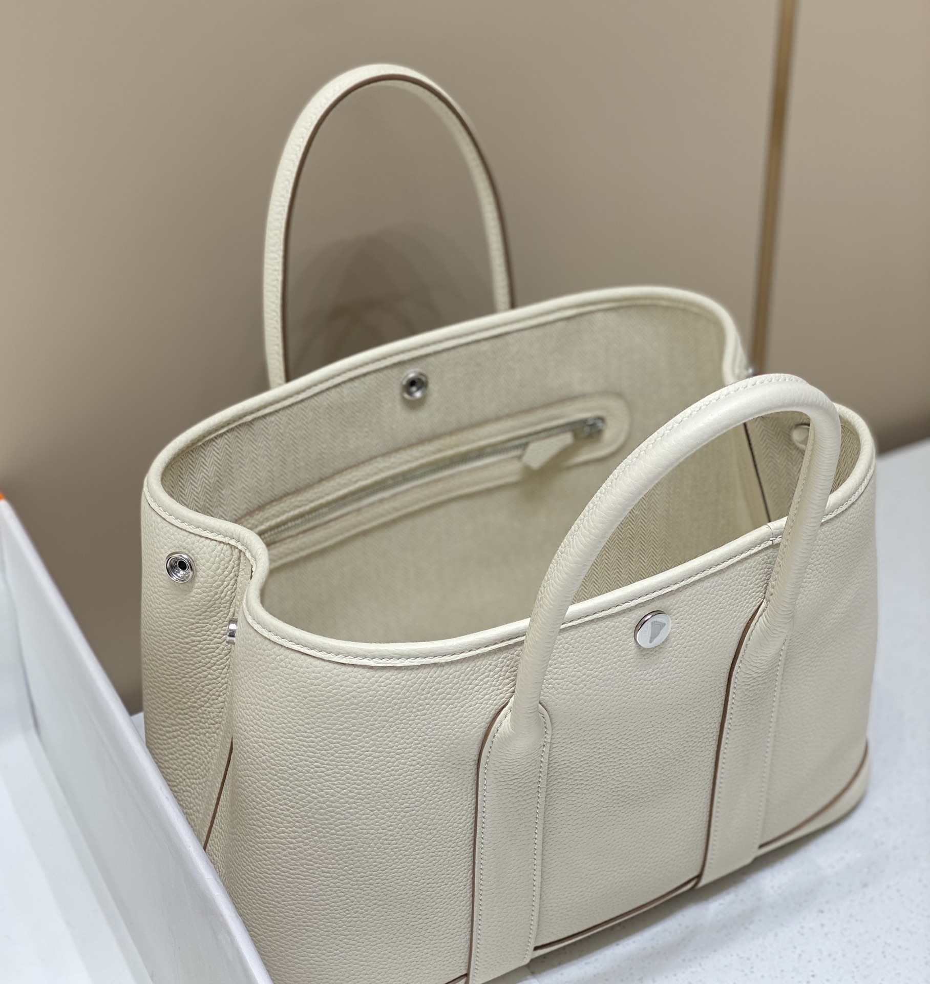 Hermes Garden Party 30cm Tote Handbag In Cream White Clemence Leather